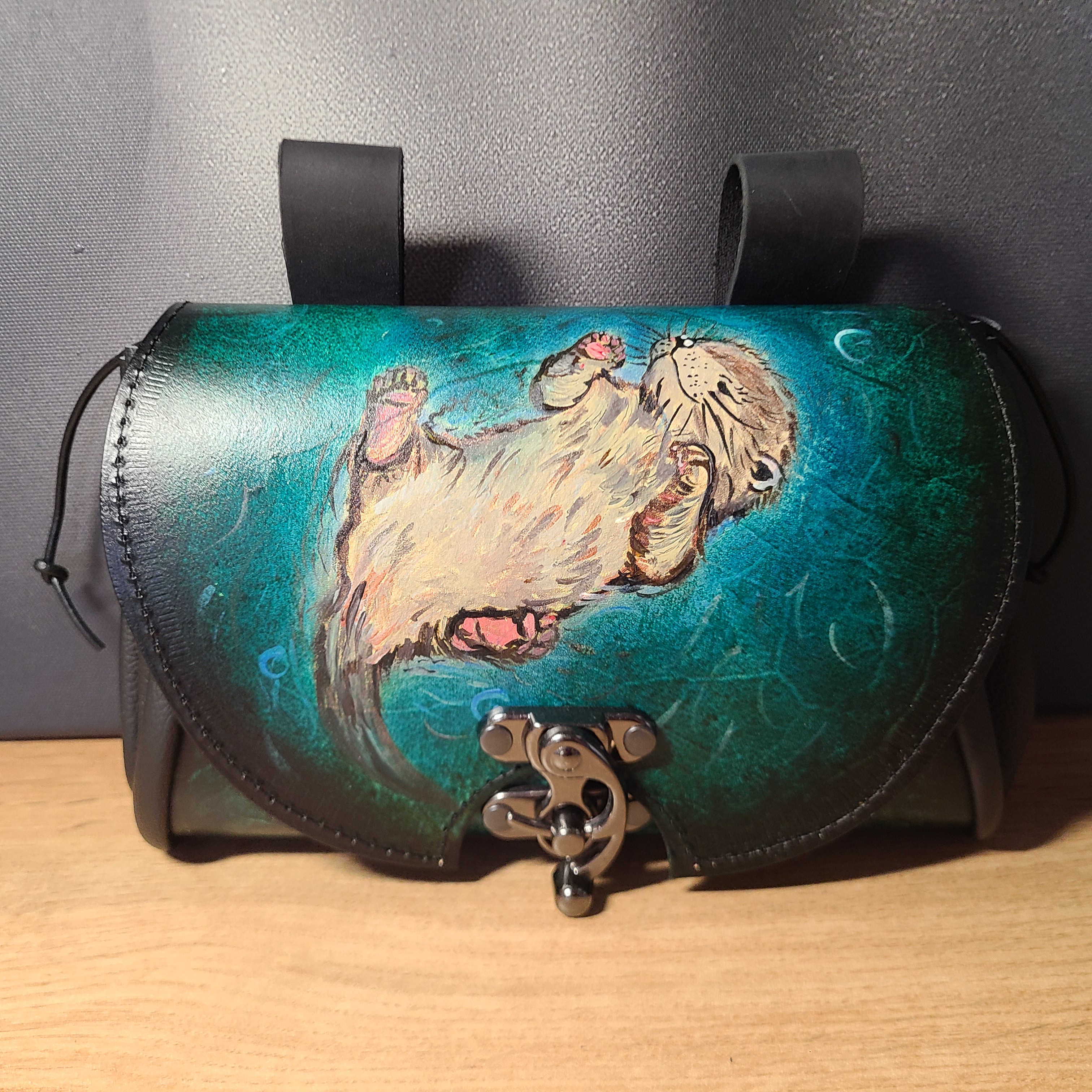 Exklusive Leder Gürteltasche Babyotter